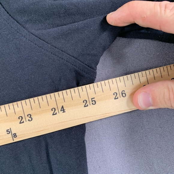 Coogi Shirt Mens 2XL Black Australia Authentic Graphic Tee Patch Logo Casual - Picture 12 of 13